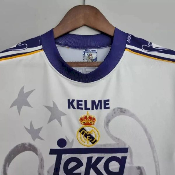 Real Madrid 1998 Ucl Winners Signed Retro Jersey - Image 2