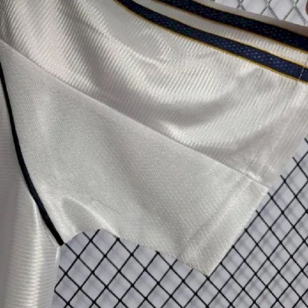 Real Madrid 1999/00 Home Long Sleeves Retro Jersey - Image 9