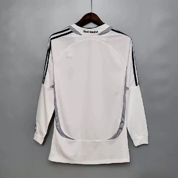 Real Madrid 2006/07 Home Long Sleeves Retro Jersey - Image 7
