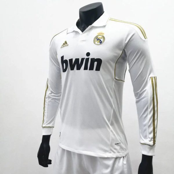 Real Madrid 2011/12 Home Long Sleeves Retro Jersey - Image 2
