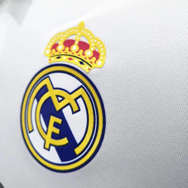 Real Madrid 2011/12 Home Long Sleeves Retro Jersey - Image 5
