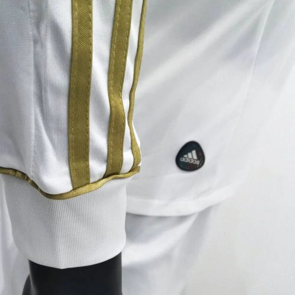 Real Madrid 2011/12 Home Long Sleeves Retro Jersey - Image 9