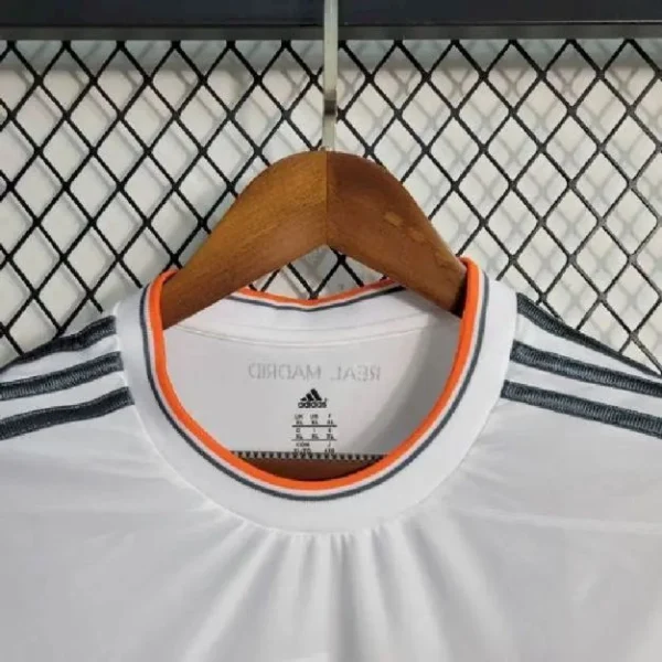 Real Madrid 2013/14 Home Long Sleeve Retro Jersey - Image 3