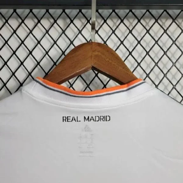 Real Madrid 2013/14 Home Long Sleeve Retro Jersey - Image 8