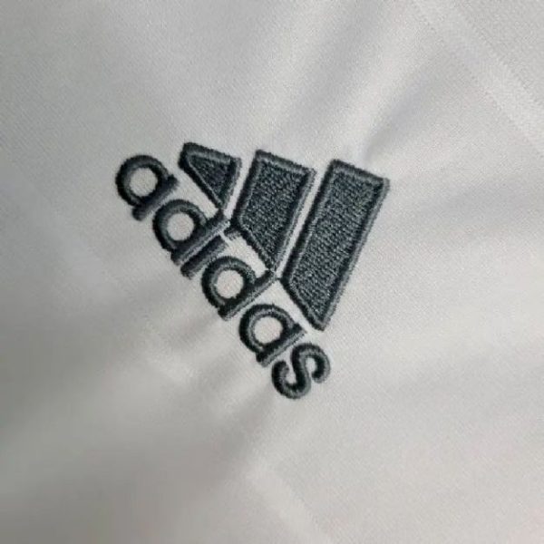 Real Madrid 2013/14 Home Retro Jersey - Image 4