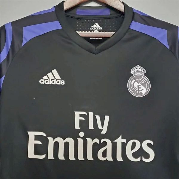 Real Madrid 2015/16 Third Retro Jersey - Image 2