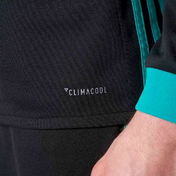 Real Madrid 2017/18 Away Long Sleeves Retro Jersey - Image 4