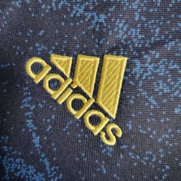 Real Madrid 2019/20 Away Retro Jersey - Image 4