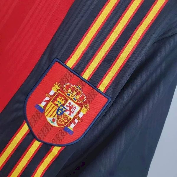 Spain 2002 Home Retro Jersey - Image 10