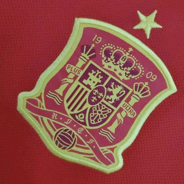 Spain 2018 Home Retro Jersey - Image 6