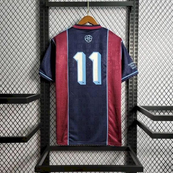 West Ham United 2011 Home Retro Jersey - Image 10