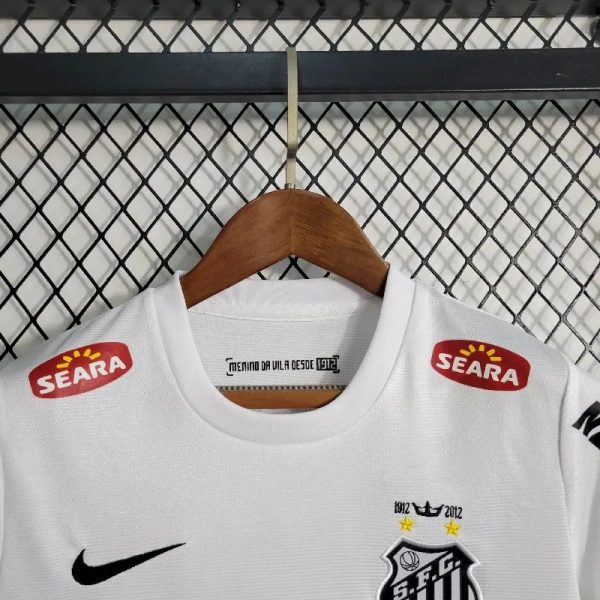 Santos 2011/12 Home Kids Retro Jersey And Shorts - Image 3