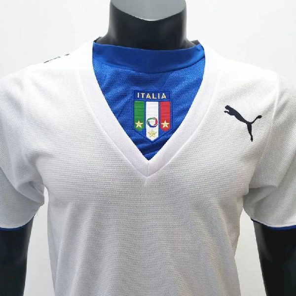 Italy 2006 Away Retro Jersey - Image 3
