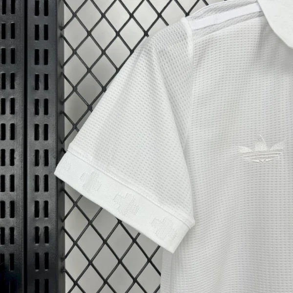 Colo Colo 2025/26 Anniversary Kids Kit - Image 8