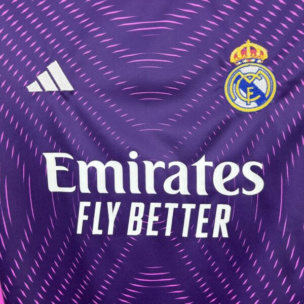 Real Madrid 2025/26 Purple Goalkeeper Kids Kit - Image 7