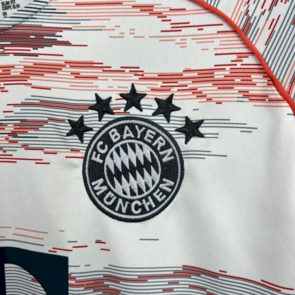 Bayern Munich 2025/26 Away Jersey - Image 7