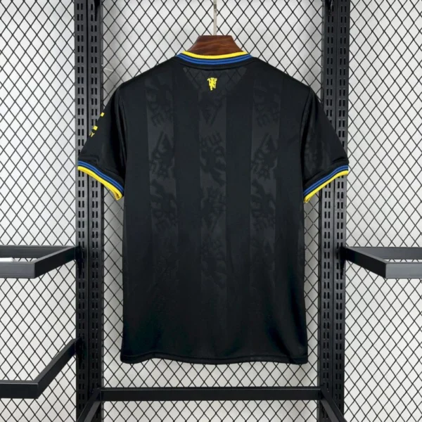 Manchester United 2025/26 Third Jersey - Image 2