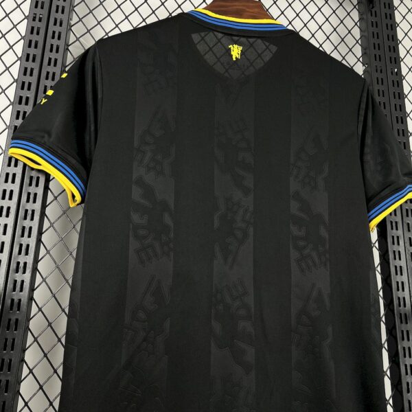 Manchester United 2025/26 Third Jersey - Image 3