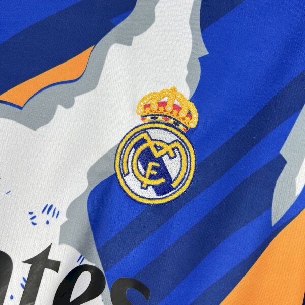 Real Madrid 2025/26 Special Edition Jersey - Image 5