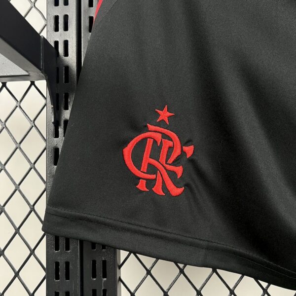 Flamengo 2025/26 Away Shorts - Image 5