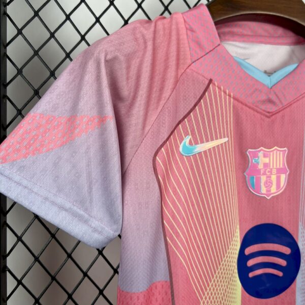 Barcelona 2025/26 Pink Special Edition Kids Kit - Image 6