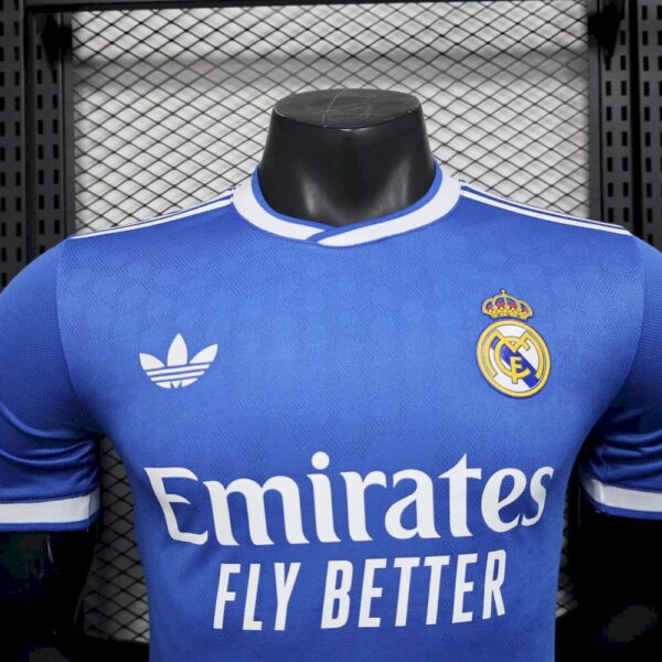 Real Madrid 2025/26 Third Jersey Player Version - Image 8
