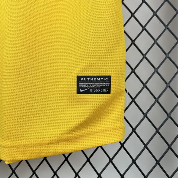Brazil 2012/13 Home Retro Jersey - Image 4