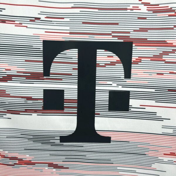 Bayern Munich 2025/26 Away Womens Jersey - Image 5