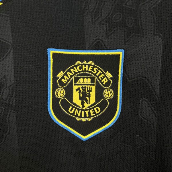 Manchester United 2025/26 Third Womens Jersey - Image 7