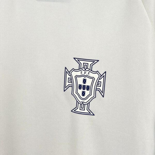 Portugal 2025/26 C Ronaldo European Cup Cheering T-Shirt Jersey - Imagen 5