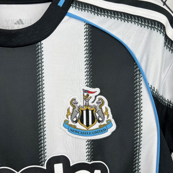 Newcastle United 2025/26 Home Jersey - Image 7