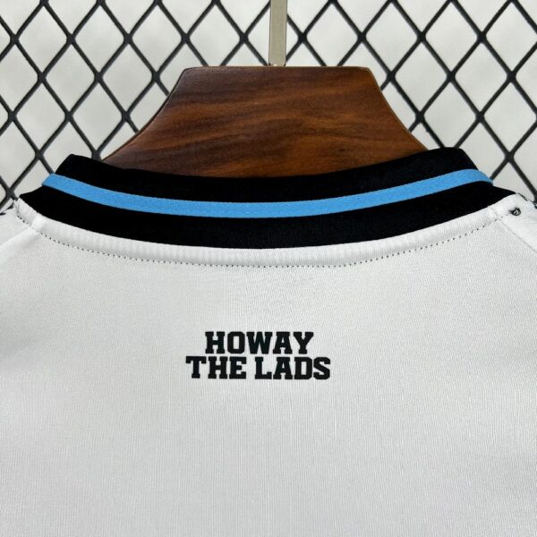 Newcastle United 2025/26 Home Jersey - Image 3