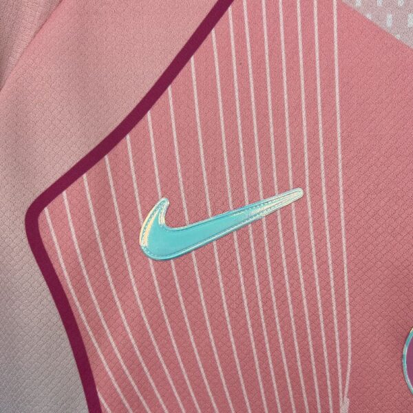 Paris Saint-Germain 2025/26 Pink Special Edition Jersey - Image 7