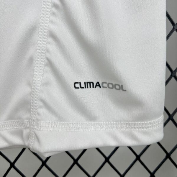 Spain 2011/12 Away Retro Jersey - Image 5