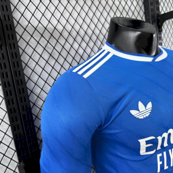 Real Madrid 2025/26 Third Long Sleeves Jersey Player Version - Image 4