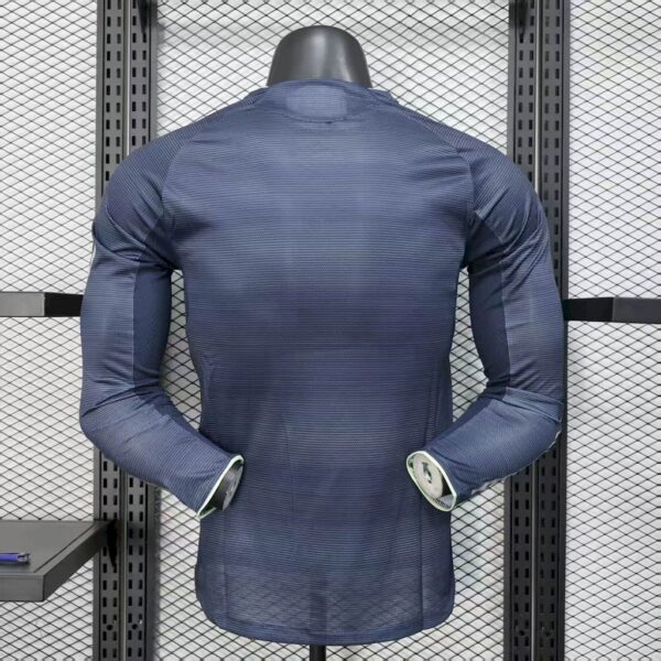 Real Madrid 2025/26 Away Long Sleeves Jersey Player Version - Image 2