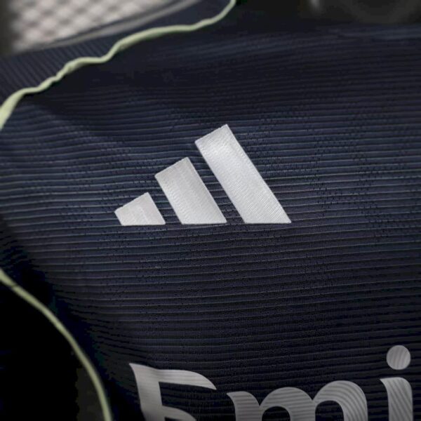 Real Madrid 2025/26 Away Long Sleeves Jersey Player Version - Image 5