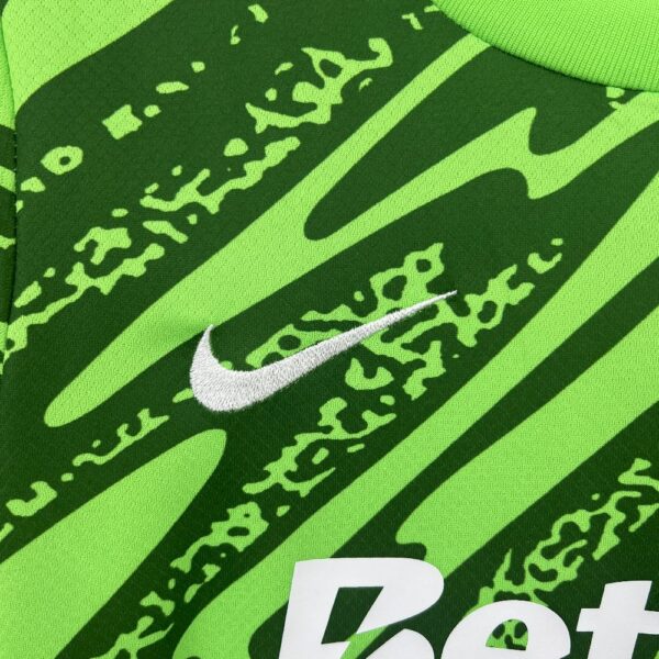 Sporting Cp 2025/26 Goalkeeper Kit - Image 10