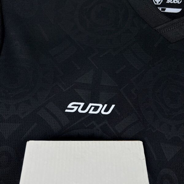 Mens Wolves 2025/26 Goalkeeper Jersey - Image 6
