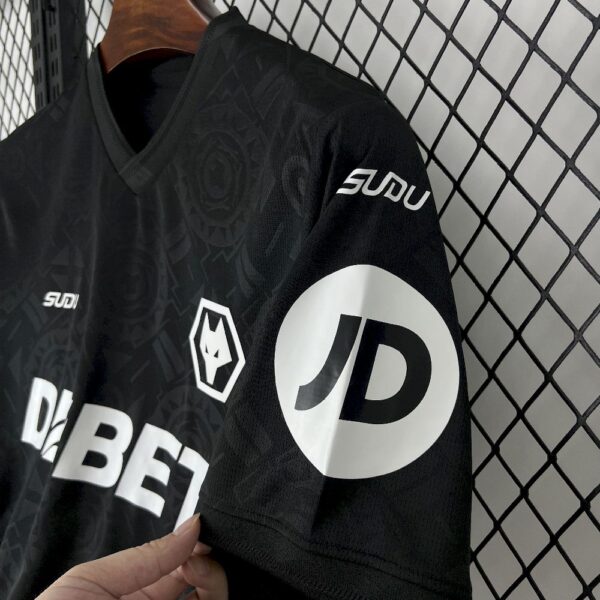 Mens Wolves 2025/26 Goalkeeper Jersey - Image 3