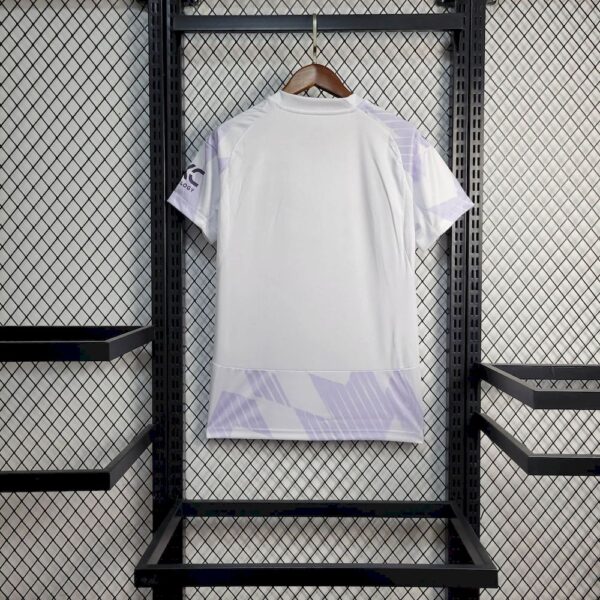 Womens Manchester United 2025/26 Away Jersey - Image 2
