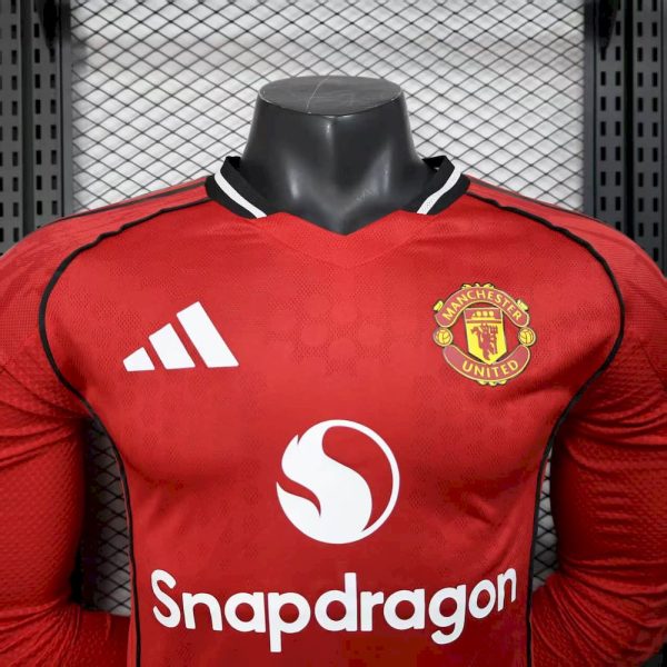 Manchester United 2025/26 Home Long Sleeve Jersey Player Version - Image 10