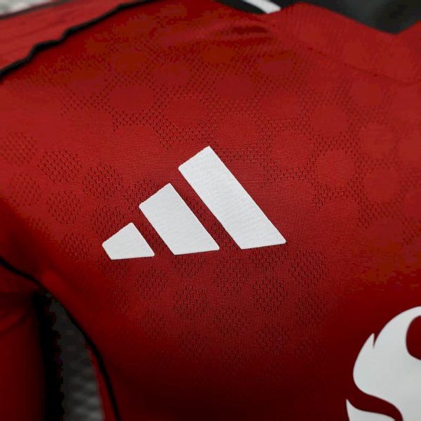 Manchester United 2025/26 Home Long Sleeve Jersey Player Version - Image 7