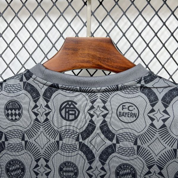 Bayern Munich 2025/26 Wiesn T-Shirt Jersey - Image 8