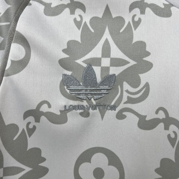 Real Madrid 2025/26 Louis Vuitton Joint Edition Jersey - Image 12