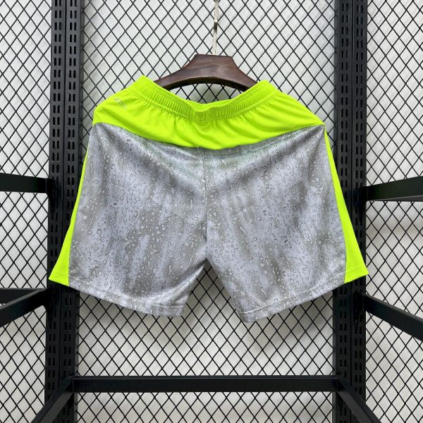 Manchester City 2025/26 Third Shorts - Image 8
