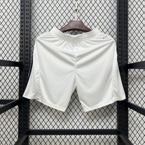 Manchester United 2025/26 Away Shorts - Image 7