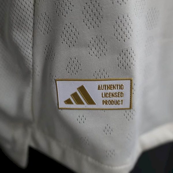 Liverpool 2025/26 Away Long Sleeve Jersey Player Version - Image 6