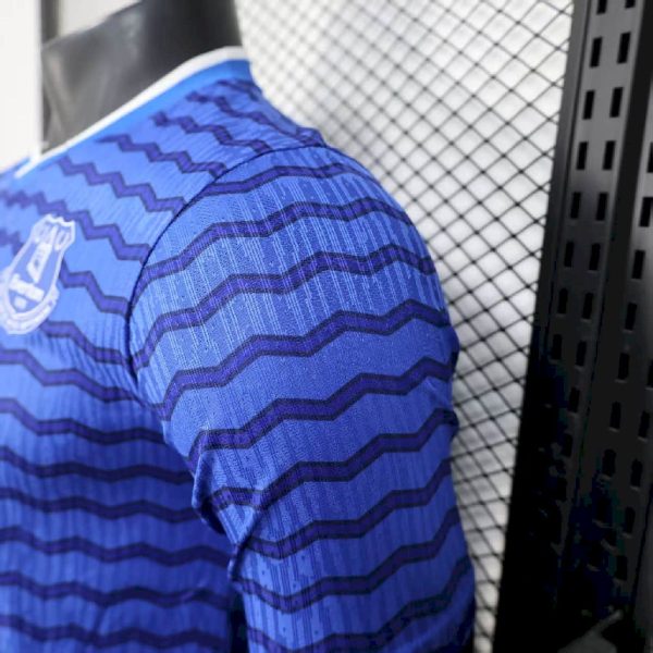 Everton 2025/26 Home Jersey Player Version - Image 4